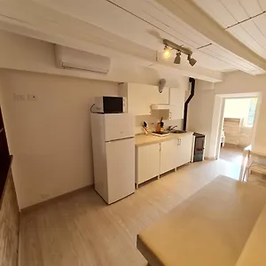 Appartamento Al Castello - Aeroporto Delle Marche, Falconara Marittima
